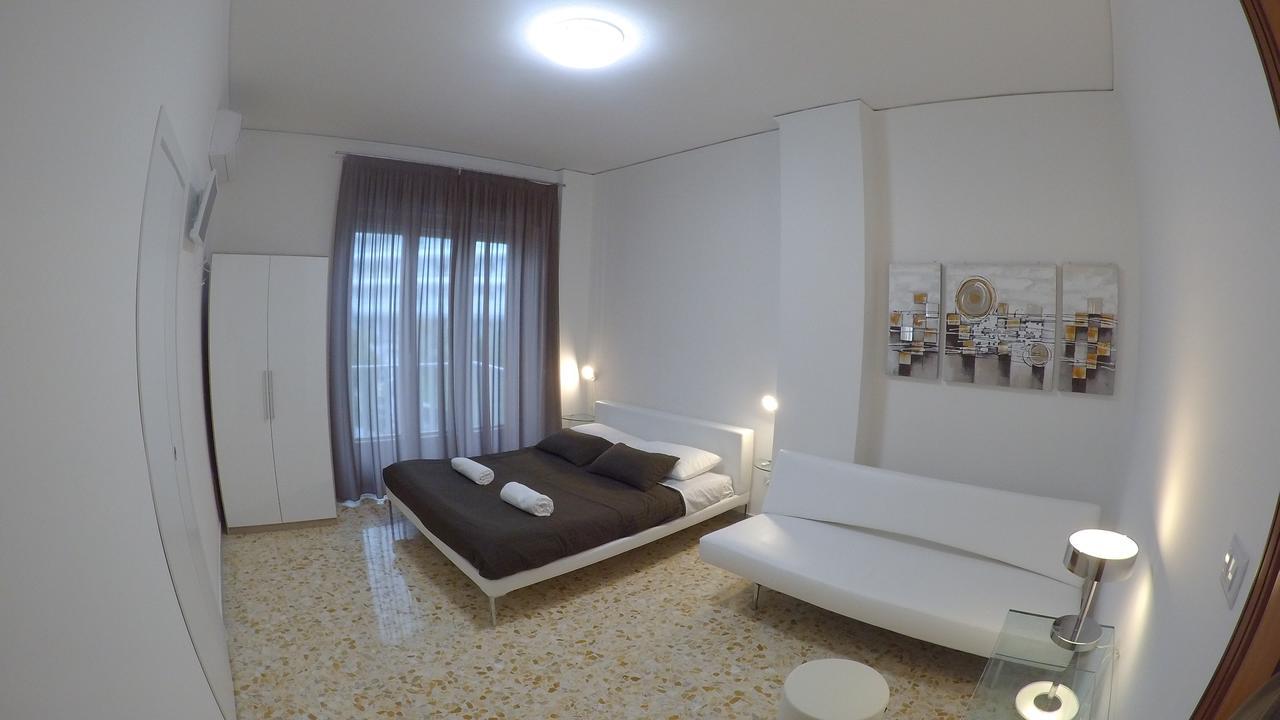 Smart B&B Salerno Luaran gambar